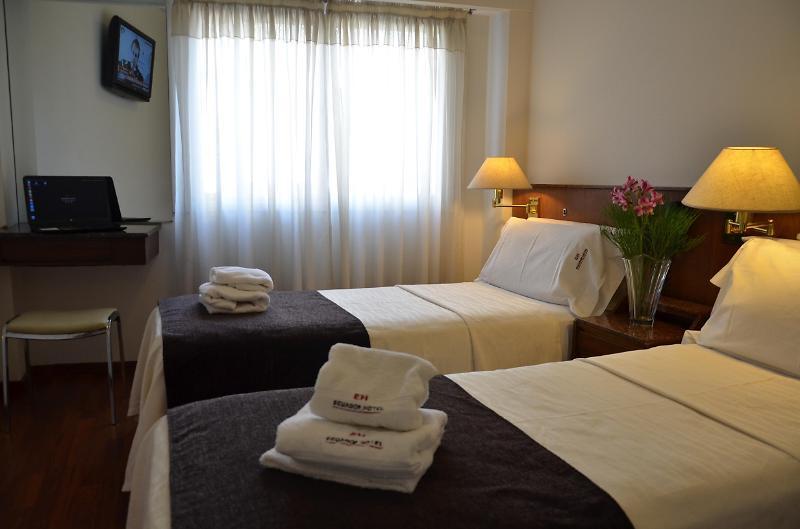 Ecuador Hotel Buenos Aires Exteriör bild