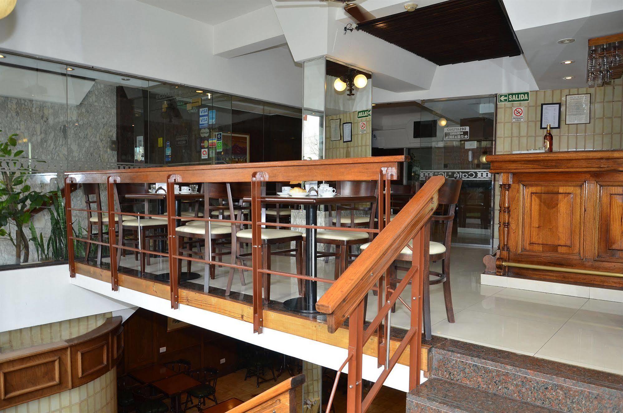 Ecuador Hotel Buenos Aires Exteriör bild
