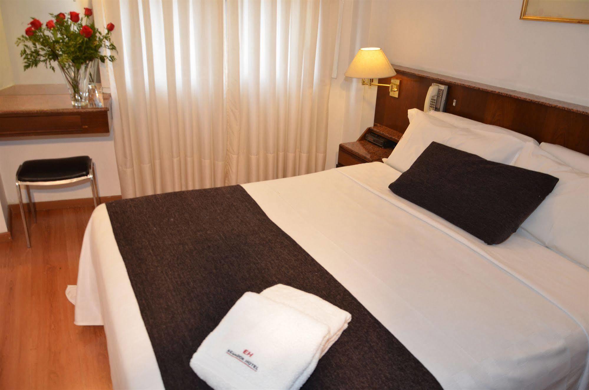Ecuador Hotel Buenos Aires Exteriör bild