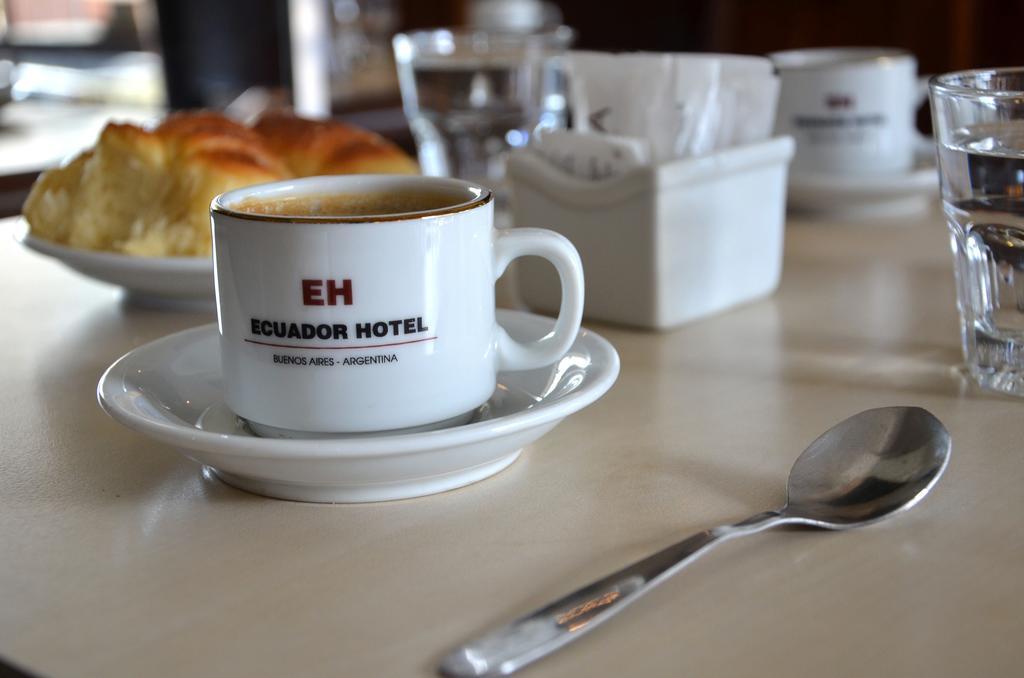Ecuador Hotel Buenos Aires Exteriör bild
